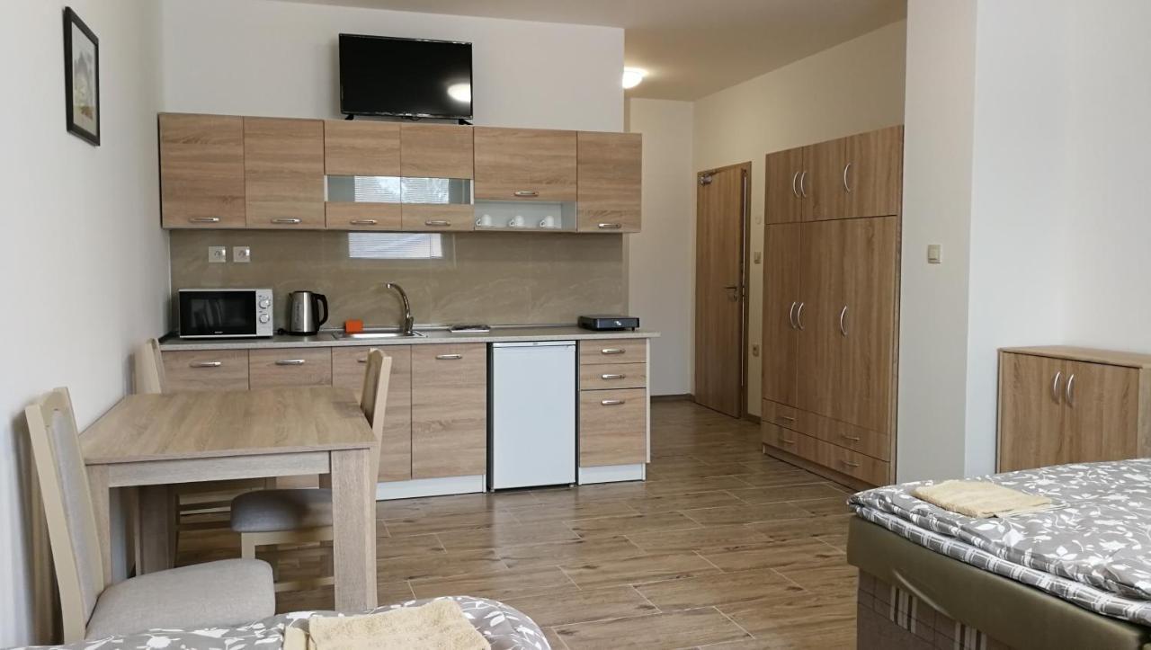Apartmanove Ubytovanie Vkf Volkovce Exterior photo